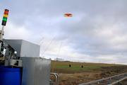 Auf dem Testgelände in Mecklenburg-Vorpommern wird ein Kite auf Jungfernflug geschickt. © Fraunhofer IPA